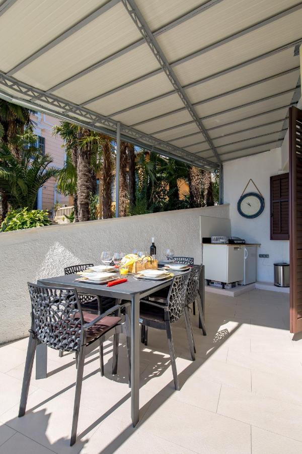 Apartman Rhea Opatija Exterior foto