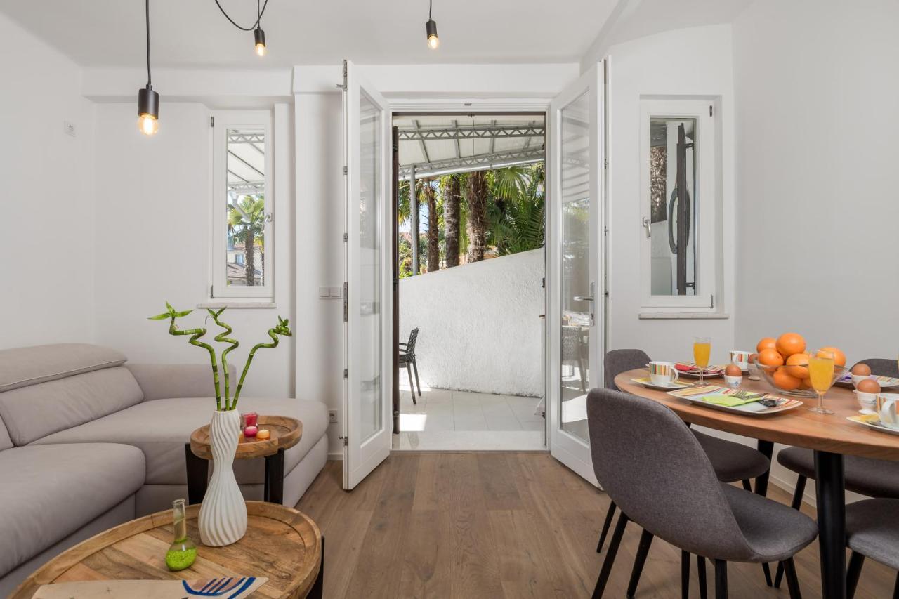Apartman Rhea Opatija Exterior foto