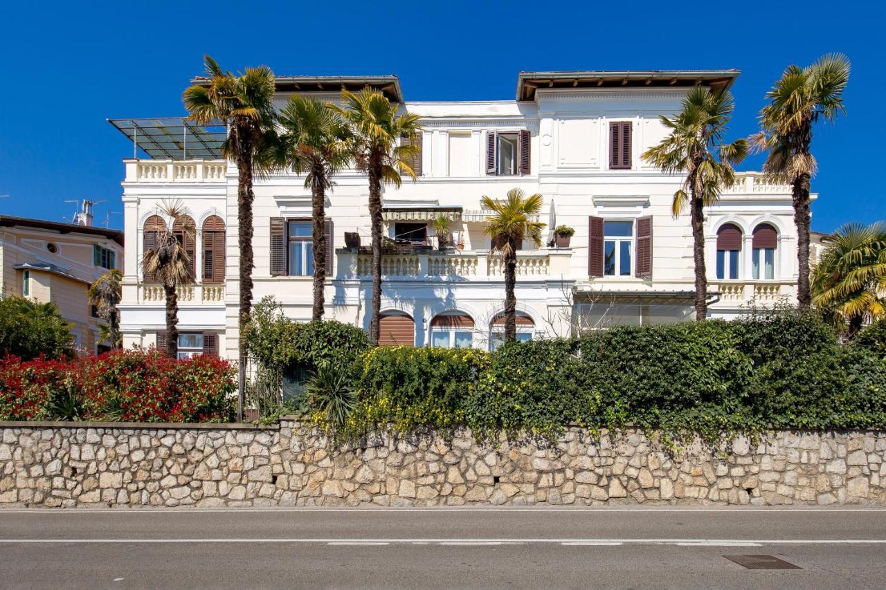 Apartman Rhea Opatija Exterior foto