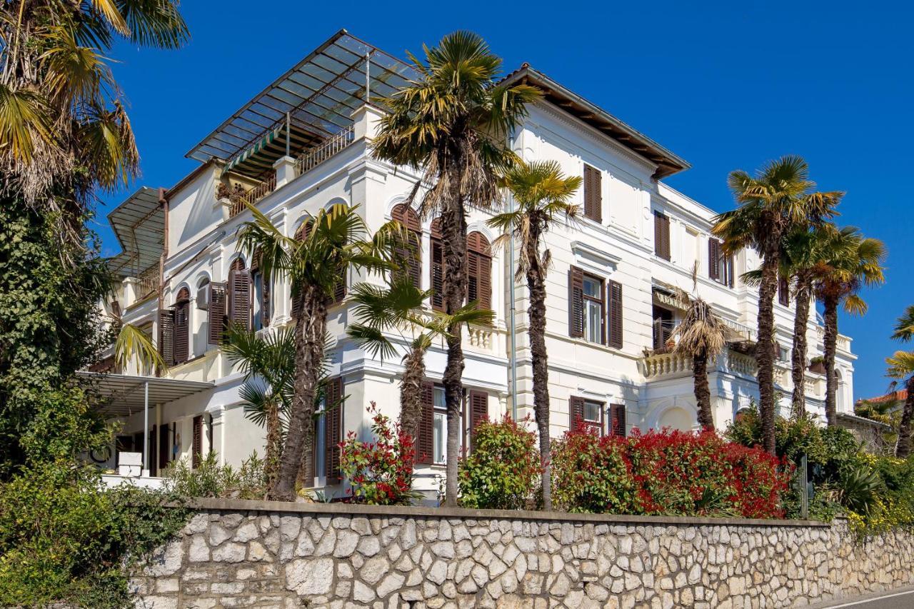Apartman Rhea Opatija Exterior foto
